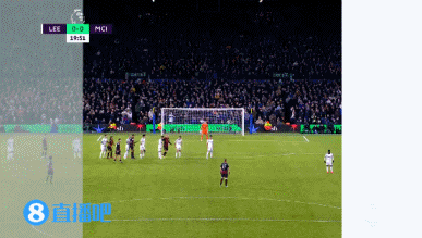 心系老东家，小罗社媒晒照祝贺弗拉门戈巴甲夺冠